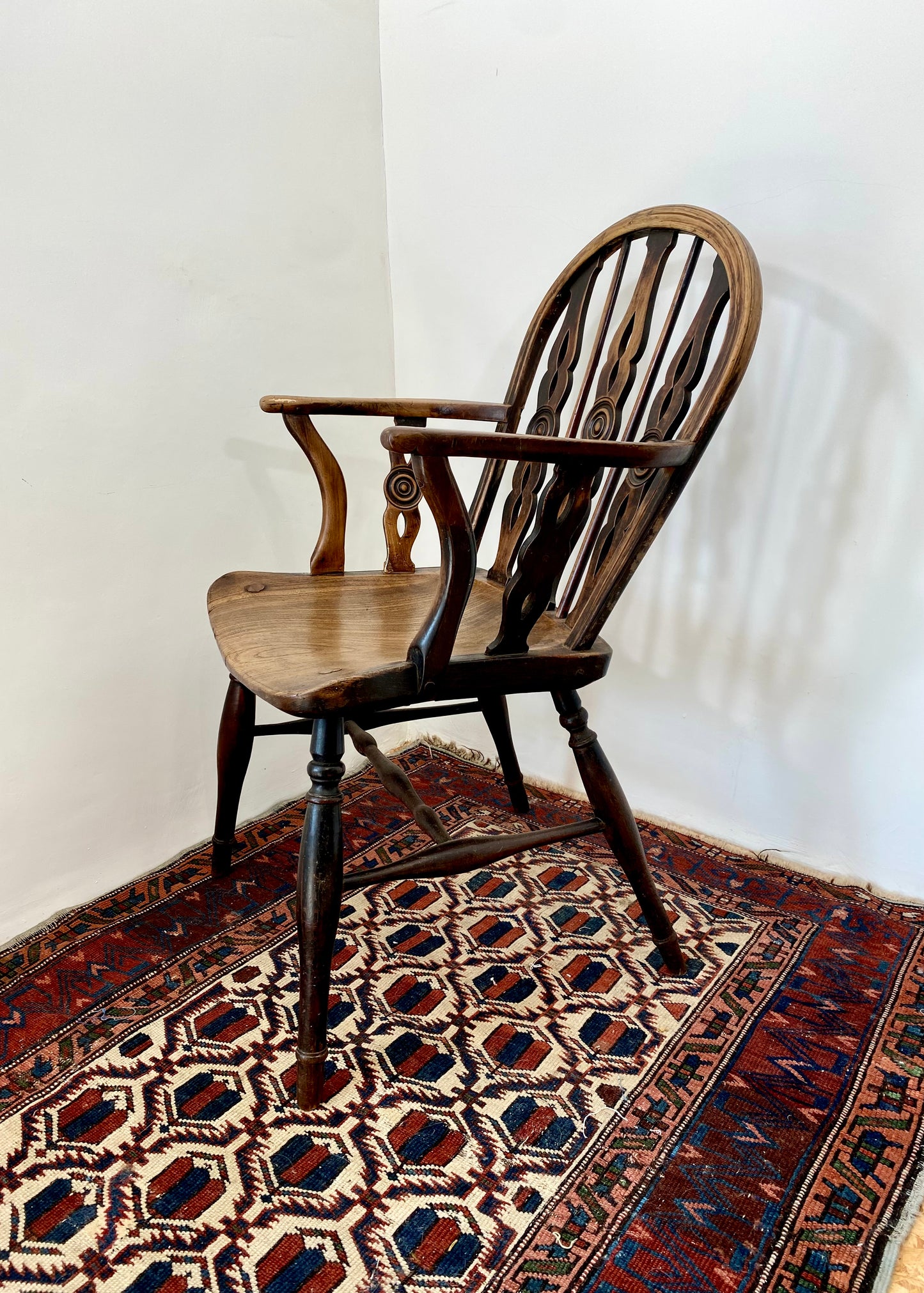Windsor Armchair - Prior