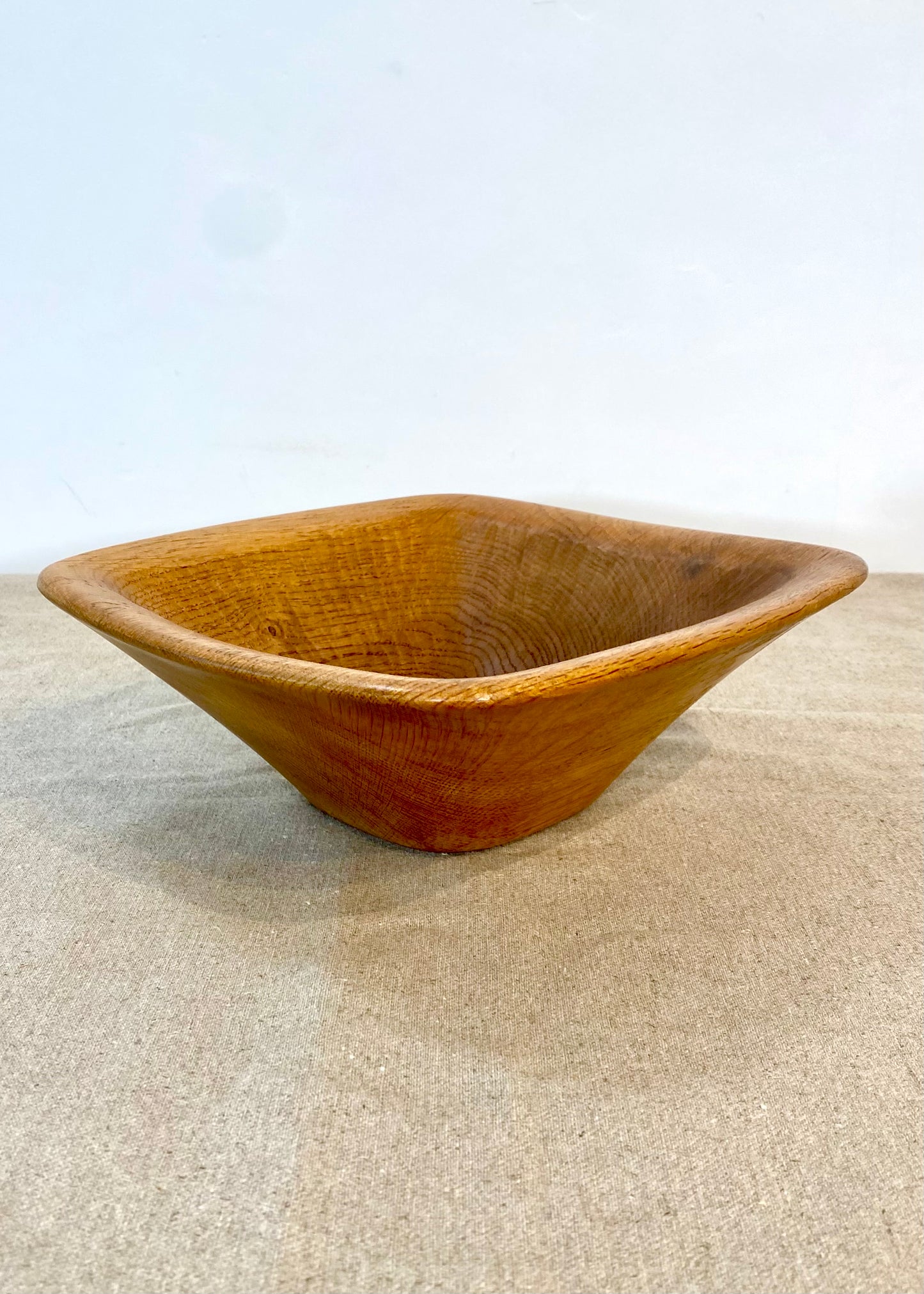 Oak Fruit Bowl