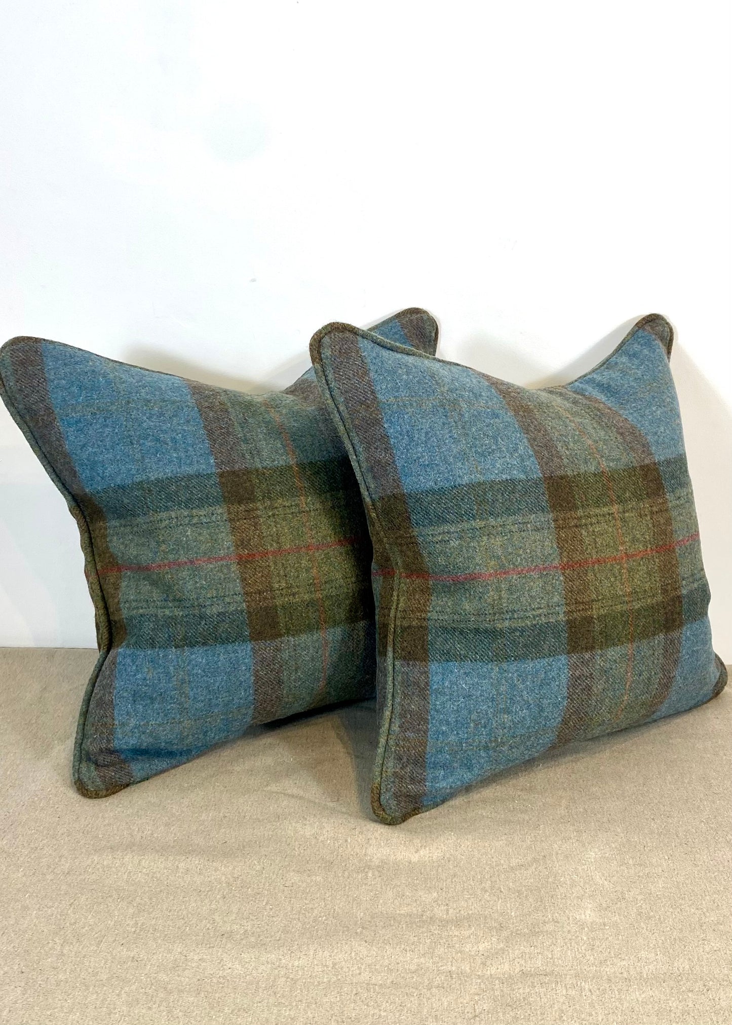 Teal/Green Mix Plaid Piped Cushion