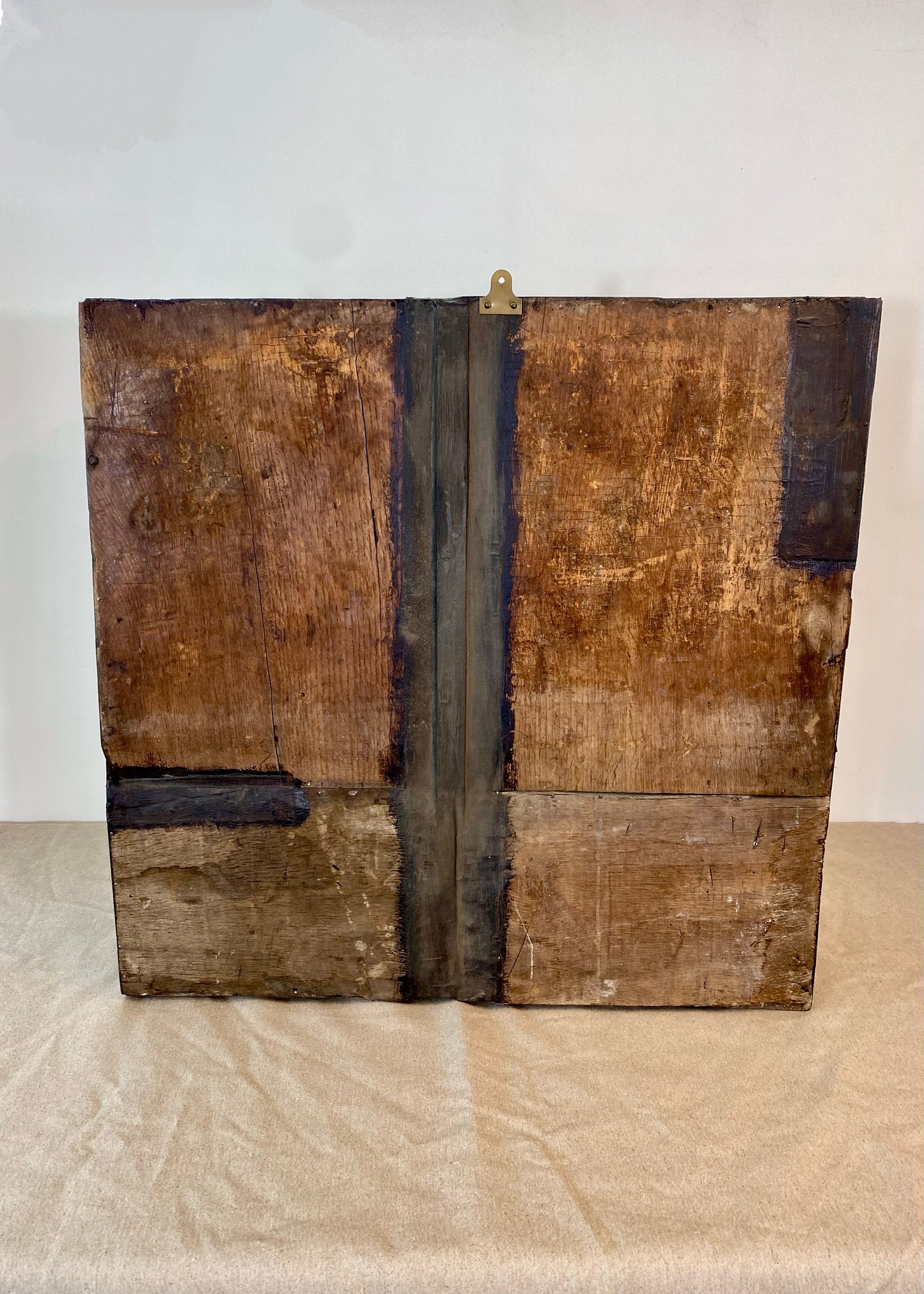 Oak cupboard- Small Proportions