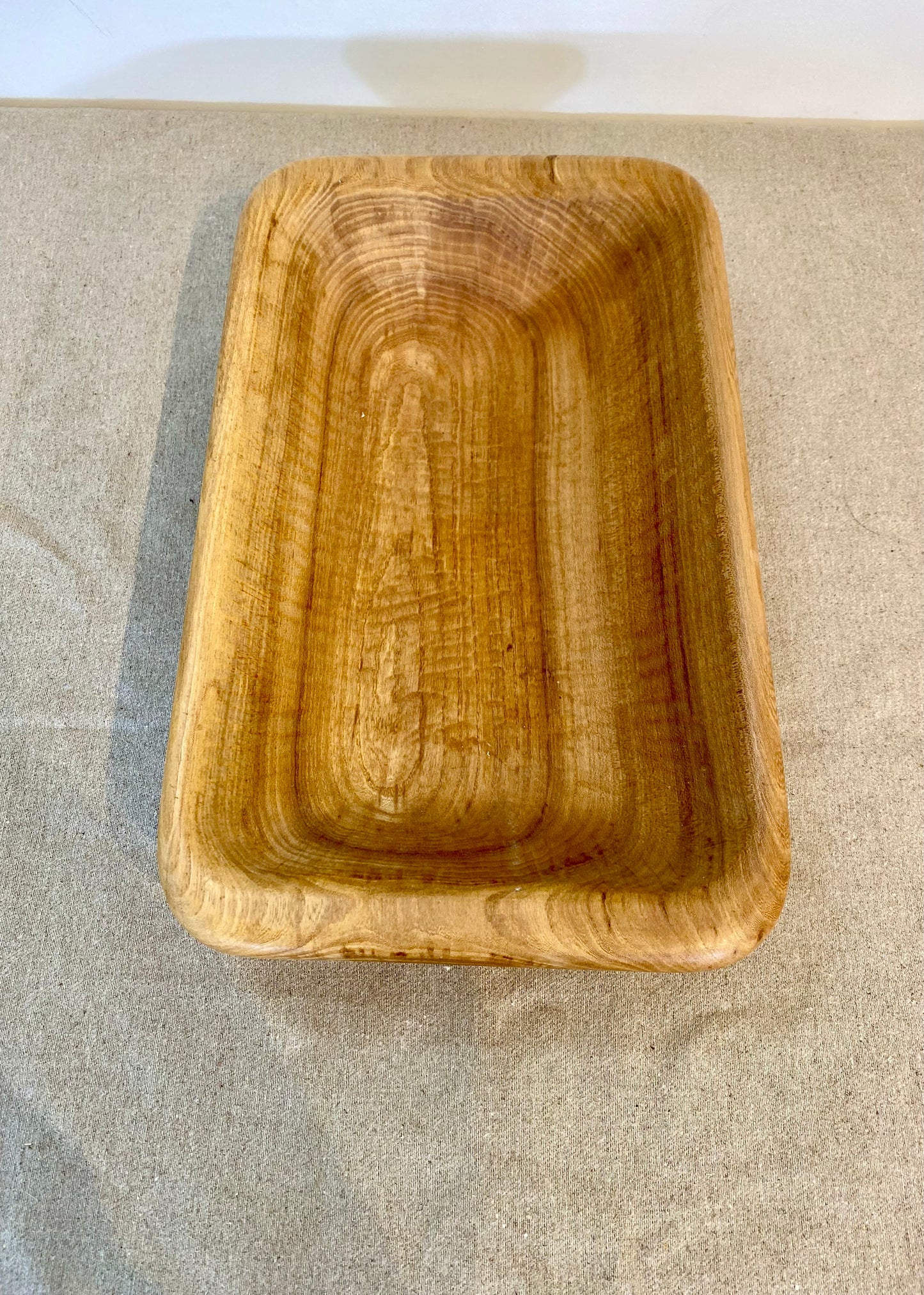 Oak wood carved bowl