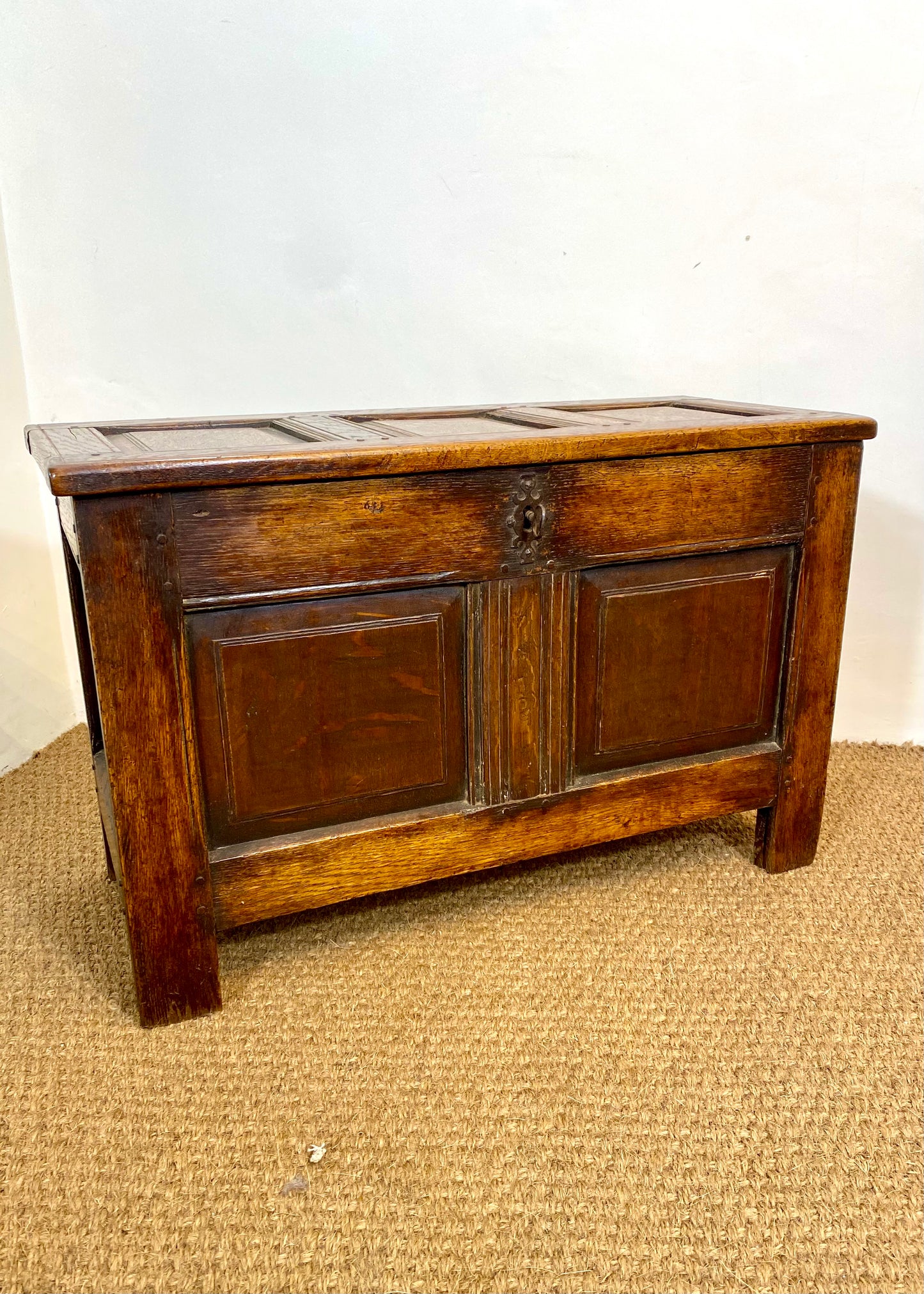 Small Oak Coffer - with key and working lock