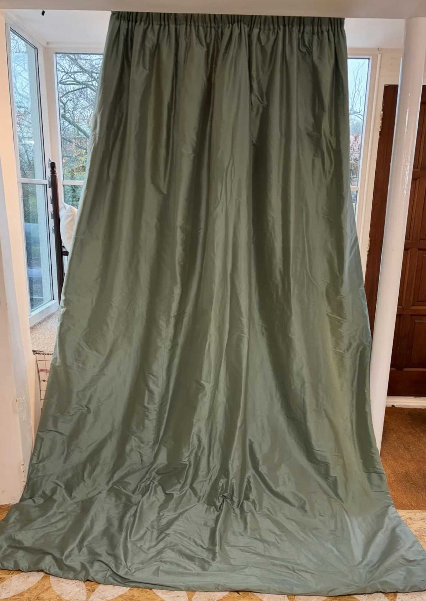 Vintage - Green Silk / Silk Mix