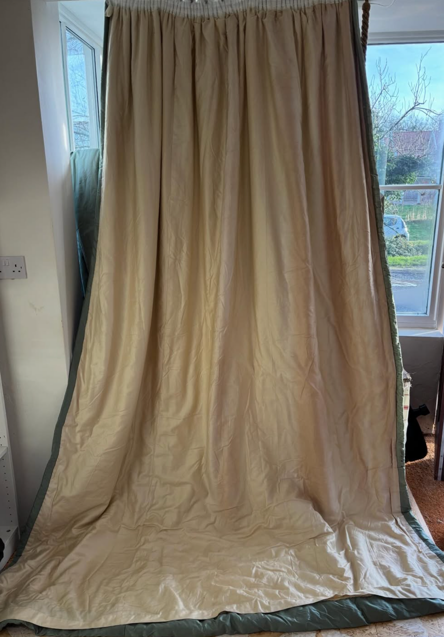 Vintage - Green Silk / Silk Mix